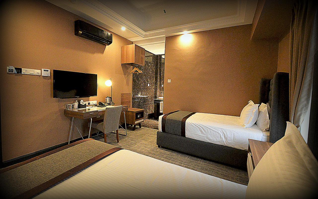 1969 Business Suites Bandar Botani, Ipoh Kültér fotó